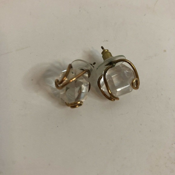 Unbranded Jewelry - vintage clear glass earrings.